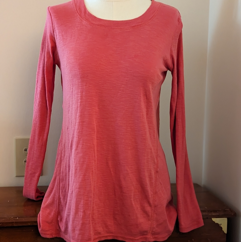 Pink j Jill elbow length shirt